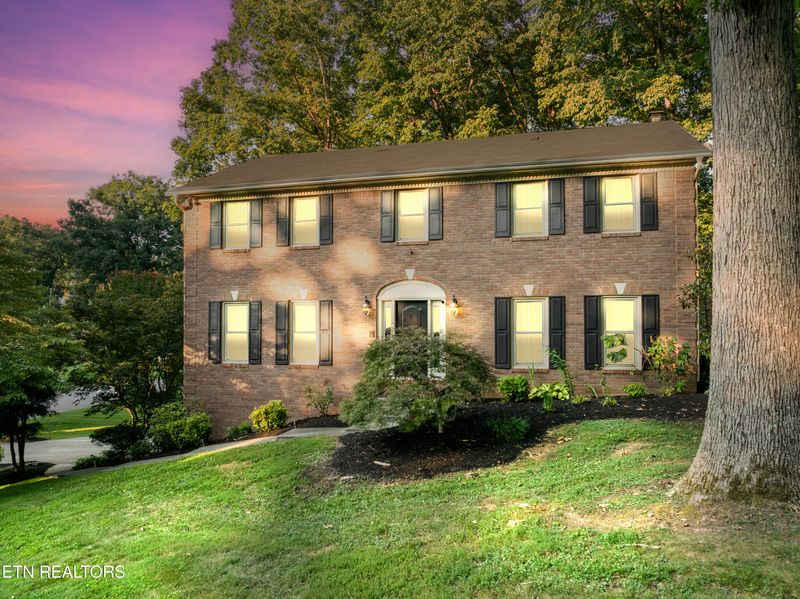 7858 Camberley Dr, Powell, TN 37849