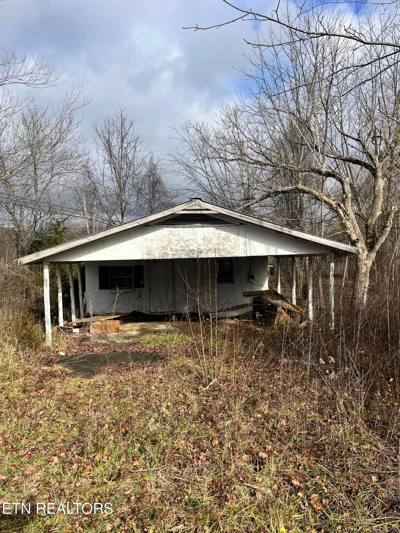 7875 Highway 131, Washburn, TN 37888