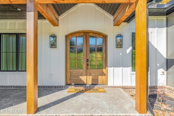 788 Blackberry Ridge Dr, Lenoir City, TN 37772