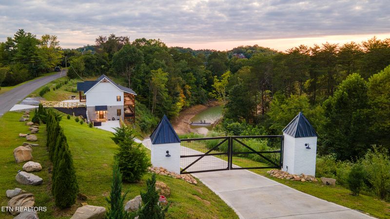 790 Pleasure Rd, Sevierville, TN 37876