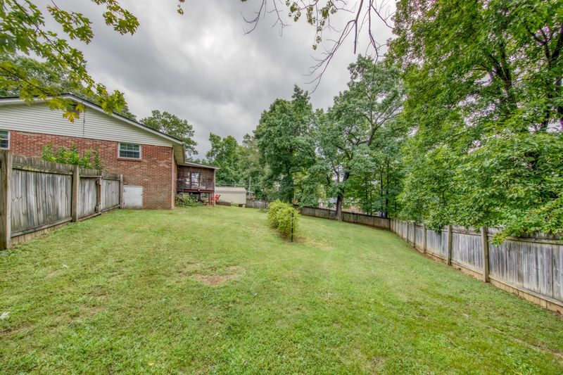 7900 N Forest Rd, Knoxville, TN 37909