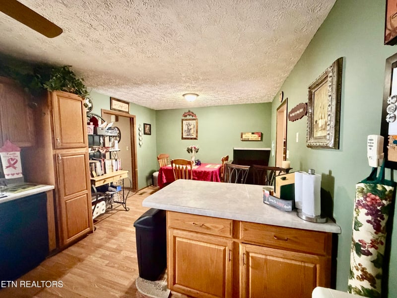 7900 Quail Run Rd, Knoxville, TN 37938
