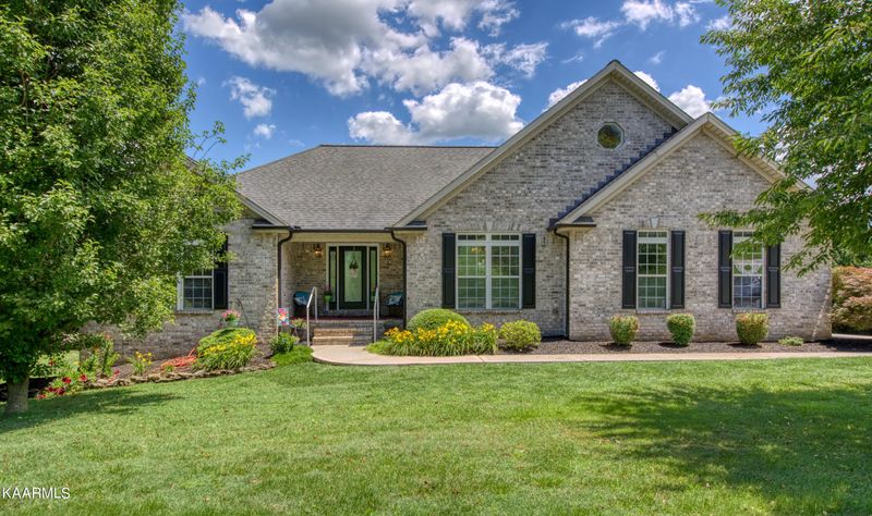 7900 Scenic View Dr, Knoxville, TN 37938