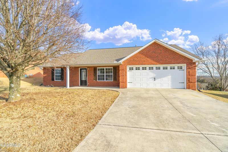 7906 Knowledge Ln, Knoxville, TN 37938