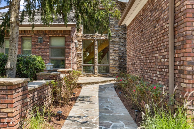 7907 N Ruggles Ferry Pike, Knoxville, TN 37924