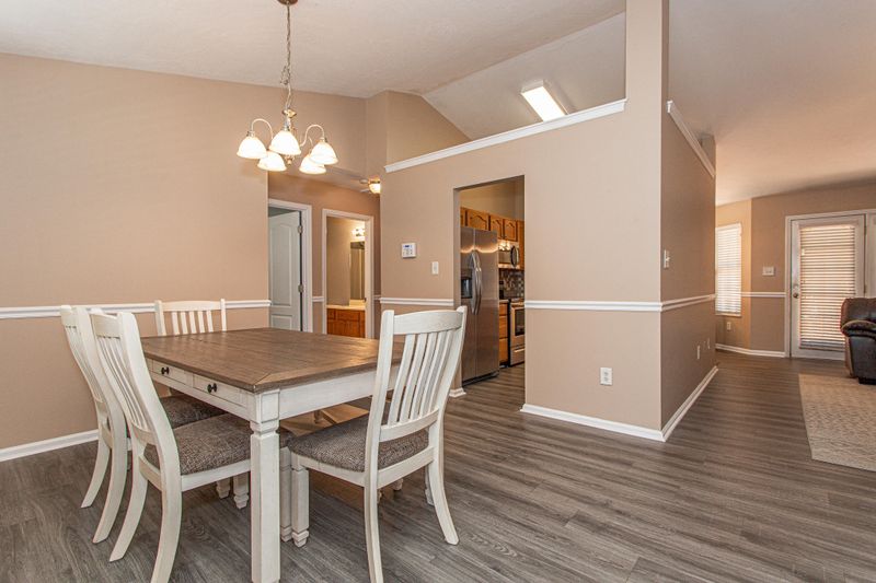 7909 Cody Ln, Knoxville, TN 37938