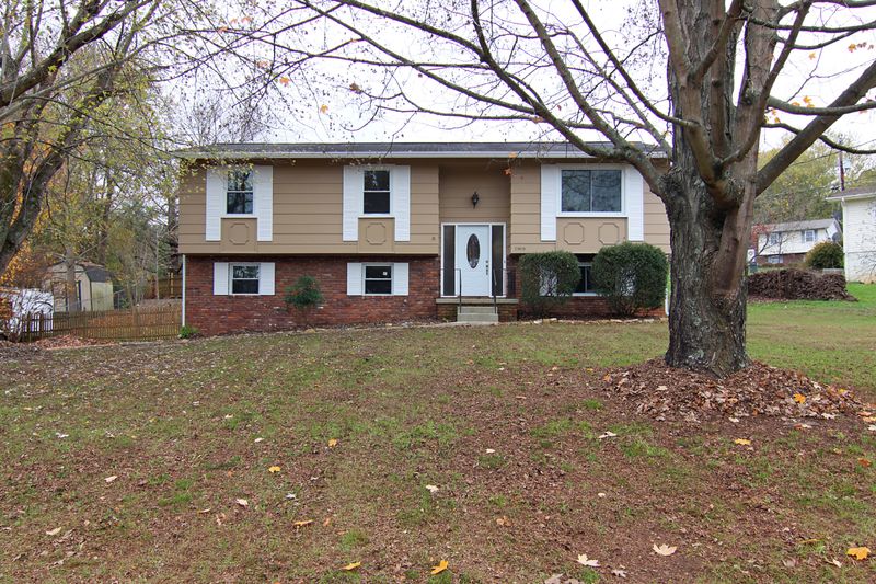 7909 Tressa Cir, Powell, TN 37849