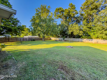 791 Northview Dr, Lenoir City, TN 37771