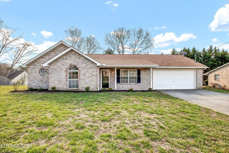 7912 Verona Ln, Powell, TN 37849