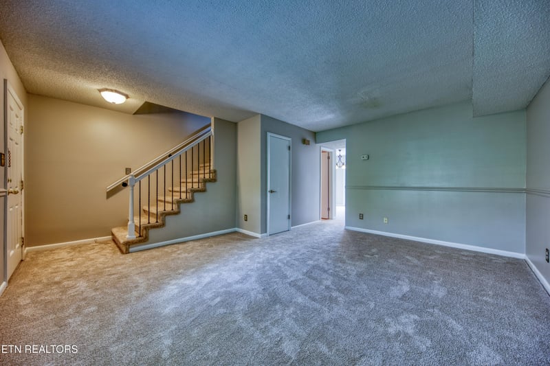 7914 Gleason Dr #1025, Knoxville, TN 37919