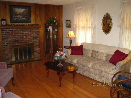 7916 Ewing Rd, Powell, TN 37849