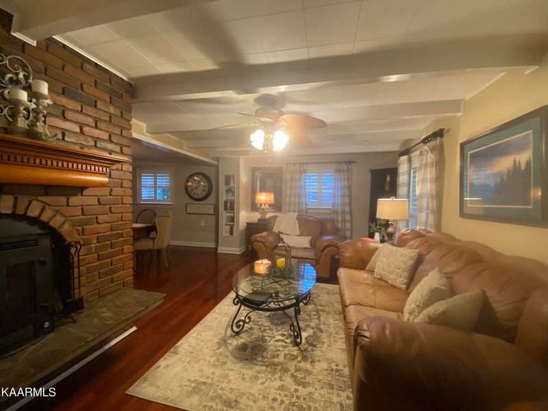 7920 Ewing Rd, Powell, TN 37849