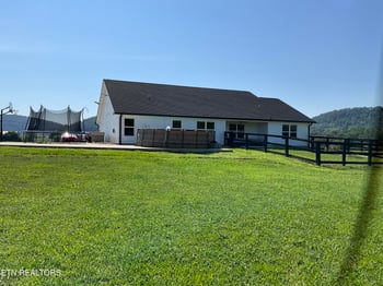 7921 Bud Hawkins Rd, Corryton, TN 37721