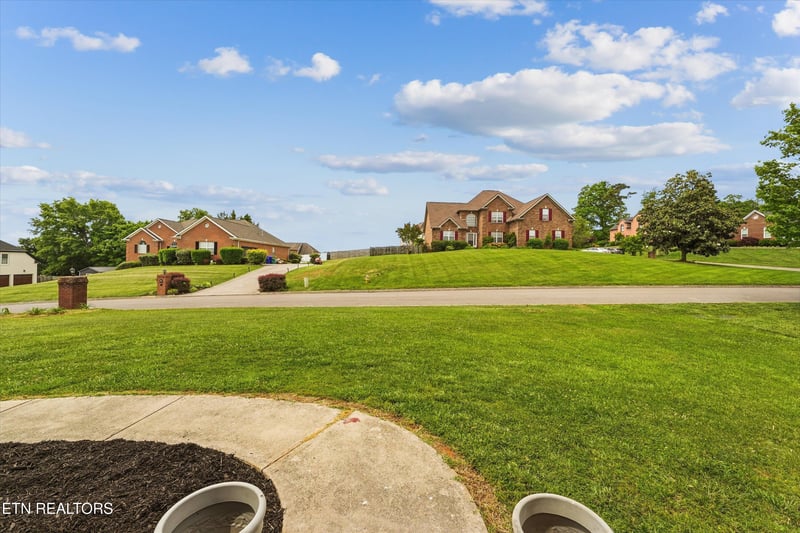 7924 Country Scene Rd, Knoxville, TN 37938