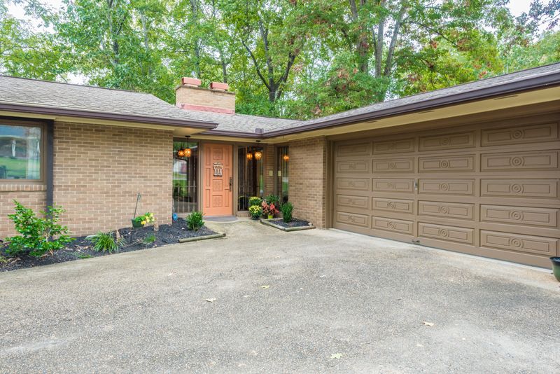 7929 Whitcomb Rd, Powell, TN 37849