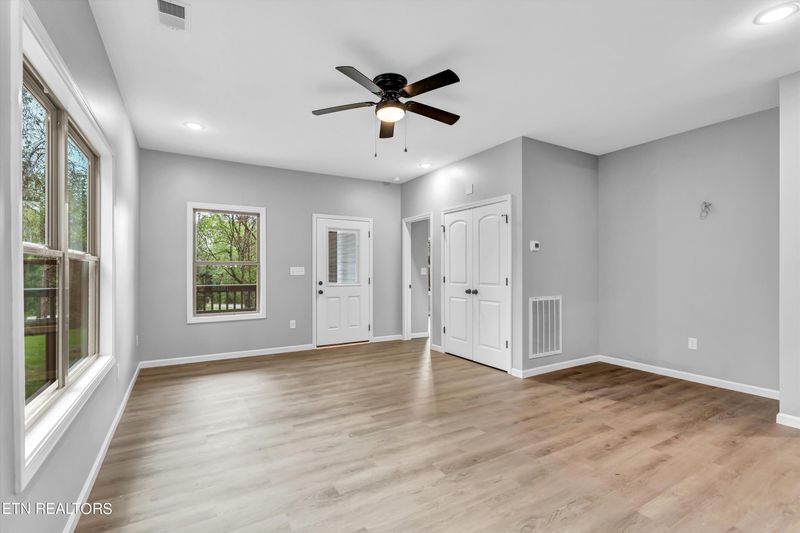 794 Kodak Rd, Kodak, TN 37764