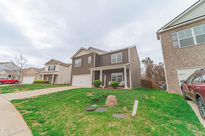 7953 Dennis Fox Ln, Knoxville, TN 37938