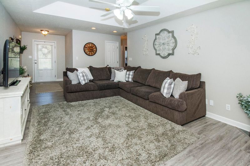 7955 Knowledge Ln, Knoxville, TN 37938