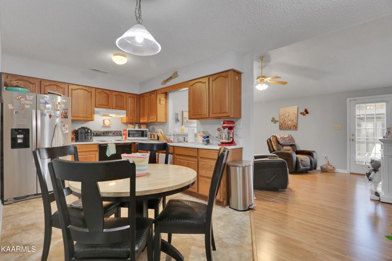 7957 Montbridge Way, Powell, TN 37849