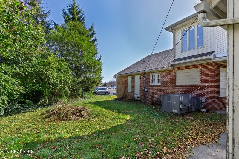 796 West Ave, Crossville, TN 38555
