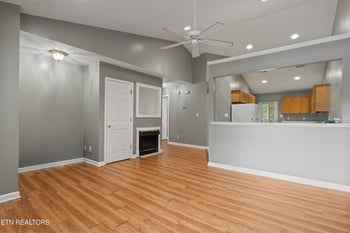 80 Pear Tree Ln, Loudon, TN 37774