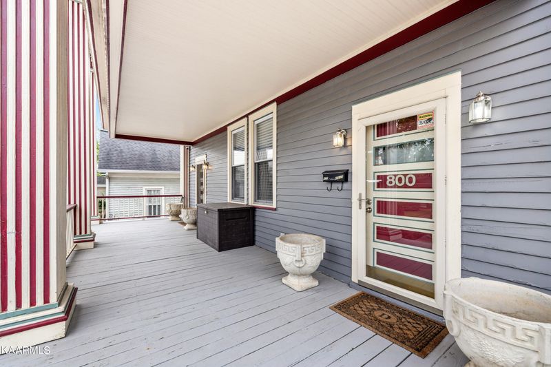 800 Wells Ave, Knoxville, TN 37917