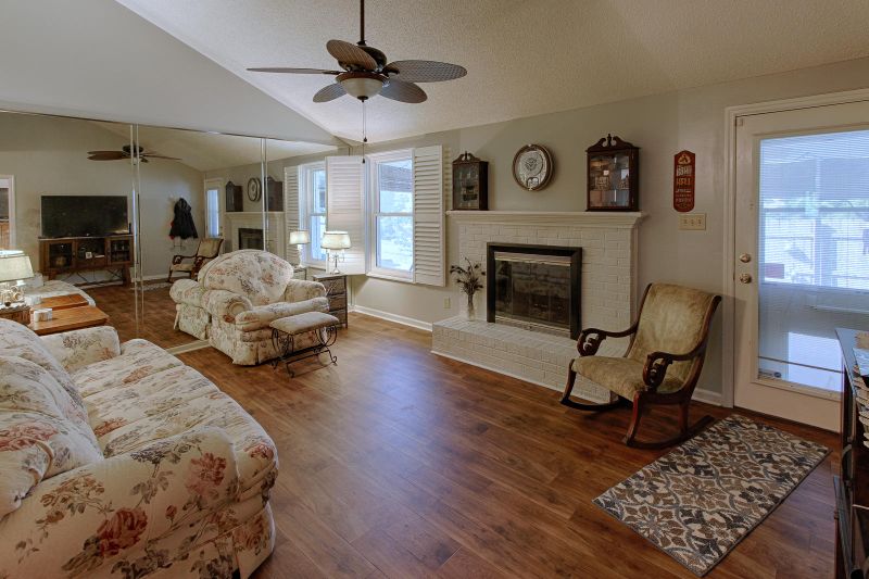 8001 Atmore Way, Powell, TN 37849