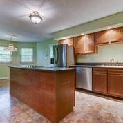 8001 Whitestone Rd, Knoxville, TN 37938