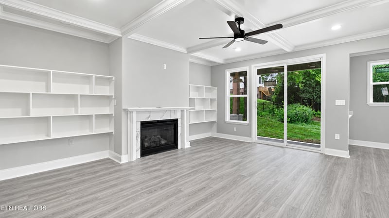 8004 Burgess Falls Ln, Knoxville, TN 37931