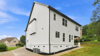 8004 Burgess Falls Ln, Knoxville, TN 37931
