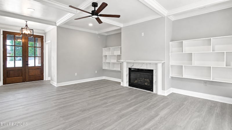 8004 Burgess Falls Ln, Knoxville, TN 37931