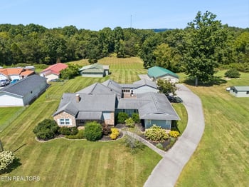 8005 Corryton Luttrell Rd, Corryton, TN 37721