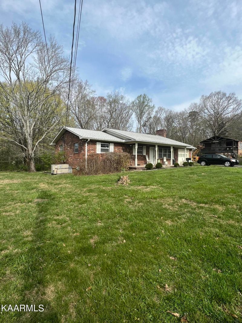 8007 Shady Ln, Powell, TN 37849