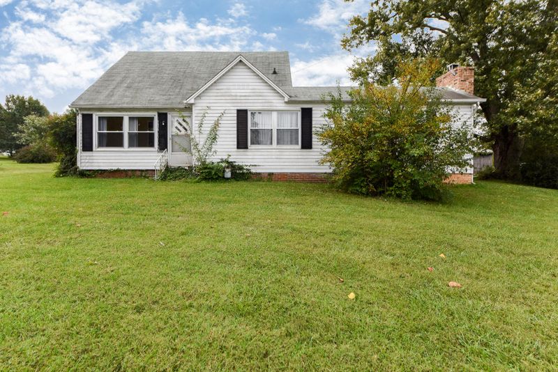 801 Bert Garner Ln, Maryville, TN 37801