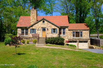 801 Kesterson Rd, Knoxville, TN 37918