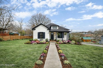 801 N C St, Lenoir City, TN 37771