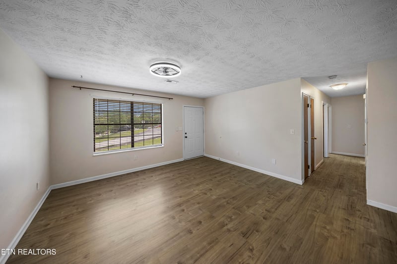 801 Valerie Ln, Knoxville, TN 37938