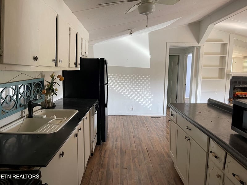 801 Wilson Rd, Maryville, TN 37801