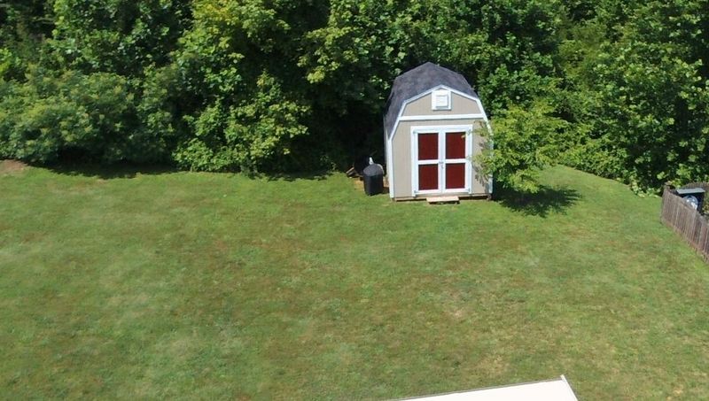 8013 Cold Stream Ln, Knoxville, TN 37920