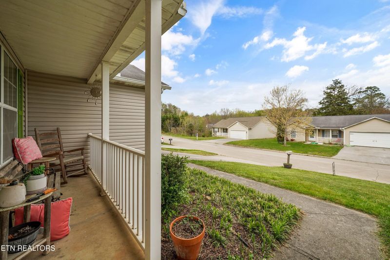 8017 Cold Stream Ln, Knoxville, TN 37920