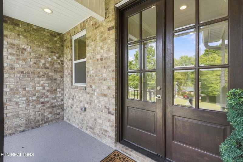 8017 Little Joe Rd, Powell, TN 37849