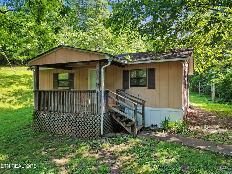 8018 Sevierville Pike, Knoxville, TN 37920