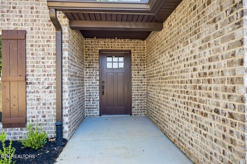 802 Johnson Rd, Maryville, TN 37804