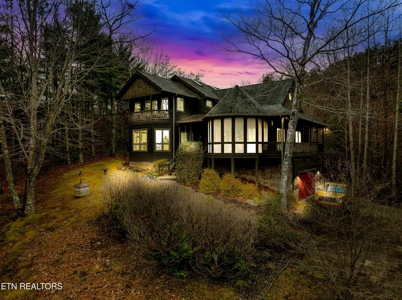 802 Stonegate Way, Townsend, TN 37882