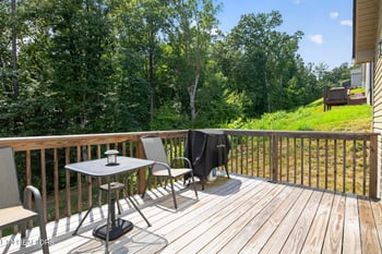8021 Poplar Grove Ln, Powell, TN 37849