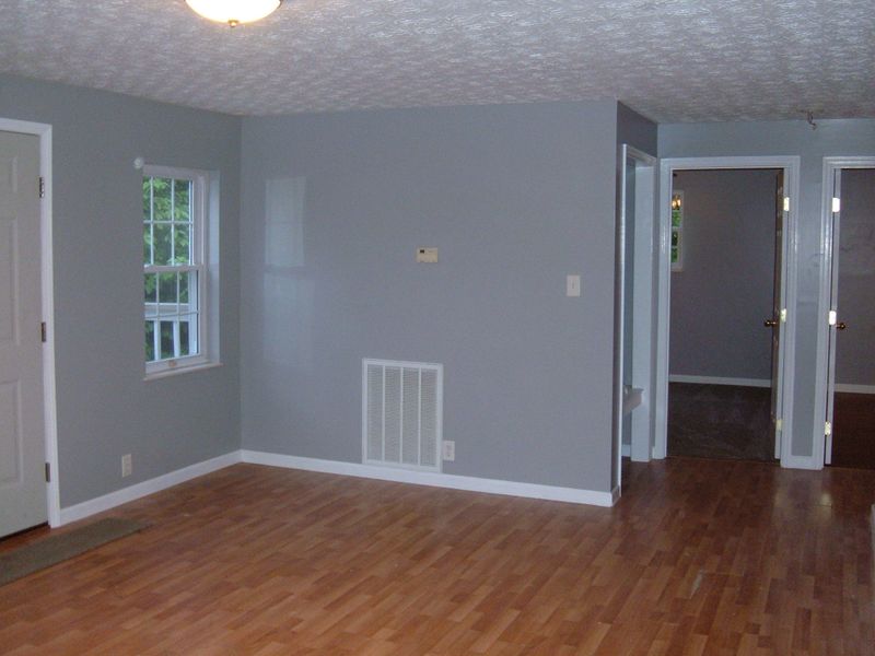 8027 Bell Rd, Knoxville, TN 37938