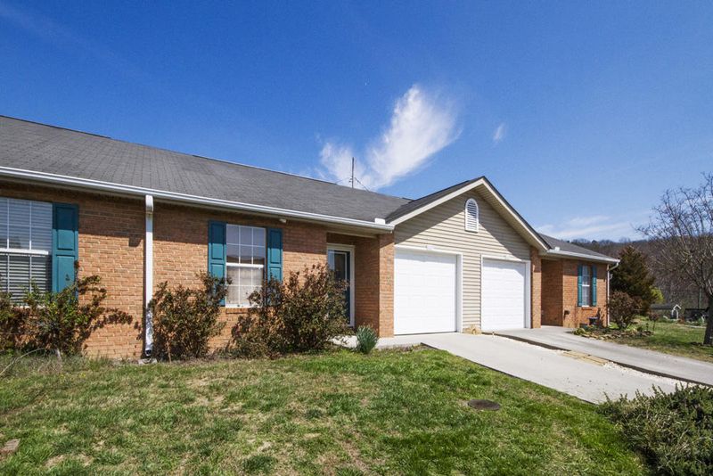 8027 Hansboro Way #3, Powell, TN 37849