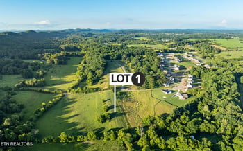 803 Franklin Crossing, Maryville, TN 37804