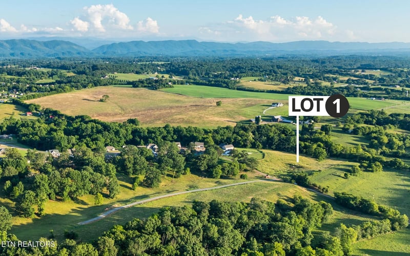 803 Franklin Crossing, Maryville, TN 37804