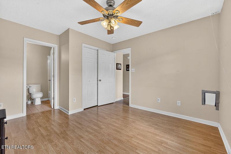 8033 Stablegate Way, Powell, TN 37849